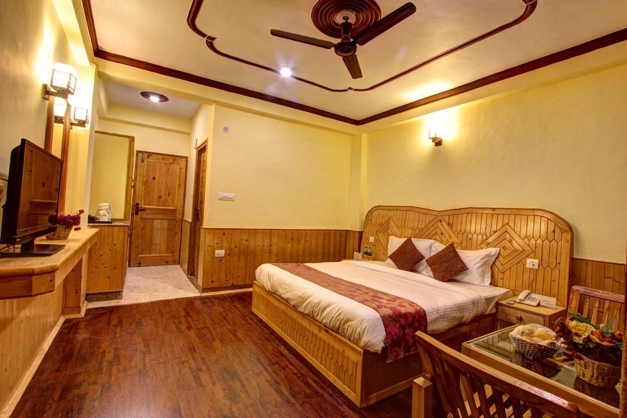 Holiday Bnb Manali Exterior photo